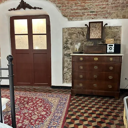 Zuccarellodreams Pensión 4*